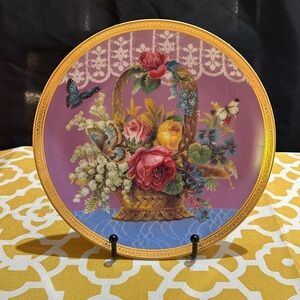 Gloria Vanderbilt. Love in Bloom. No flaws.